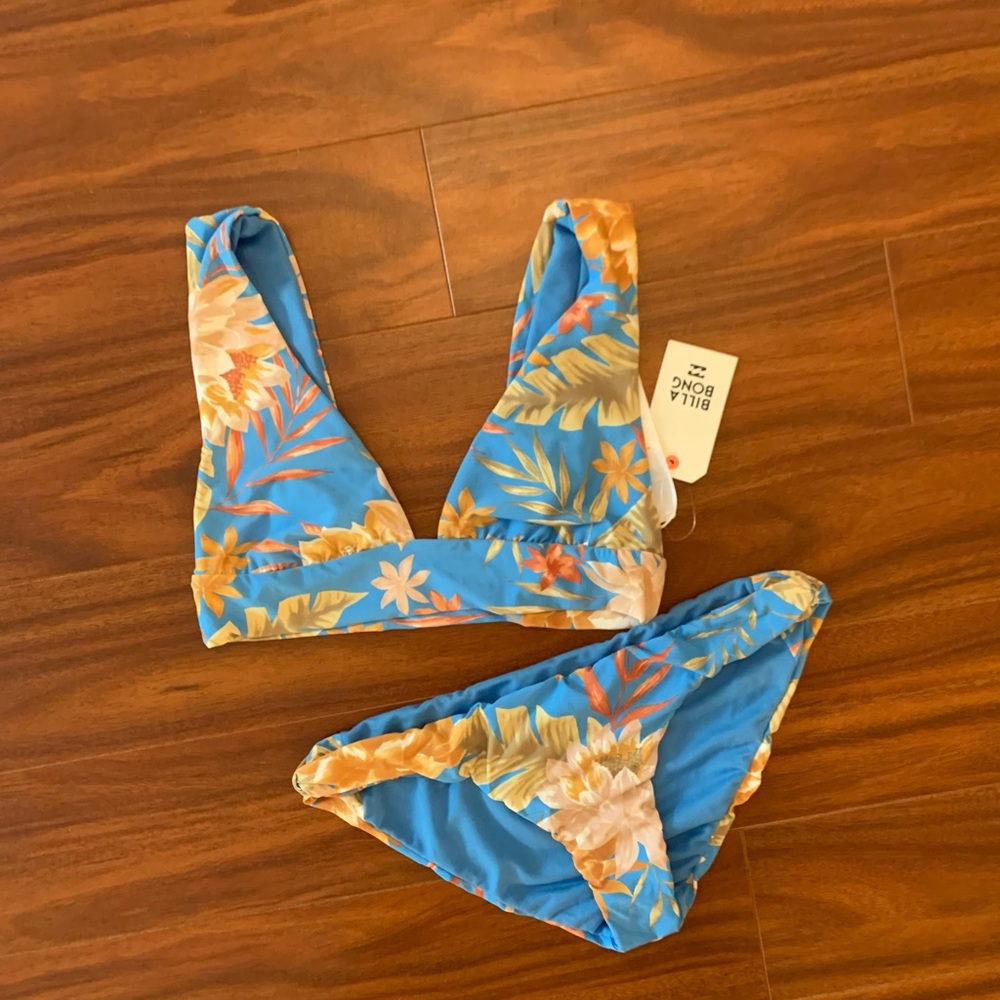 NWT Billabong Bikini
